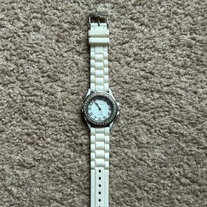 Geneva Platinum womens vintage stainless steel crystal adjustable bracelet watch